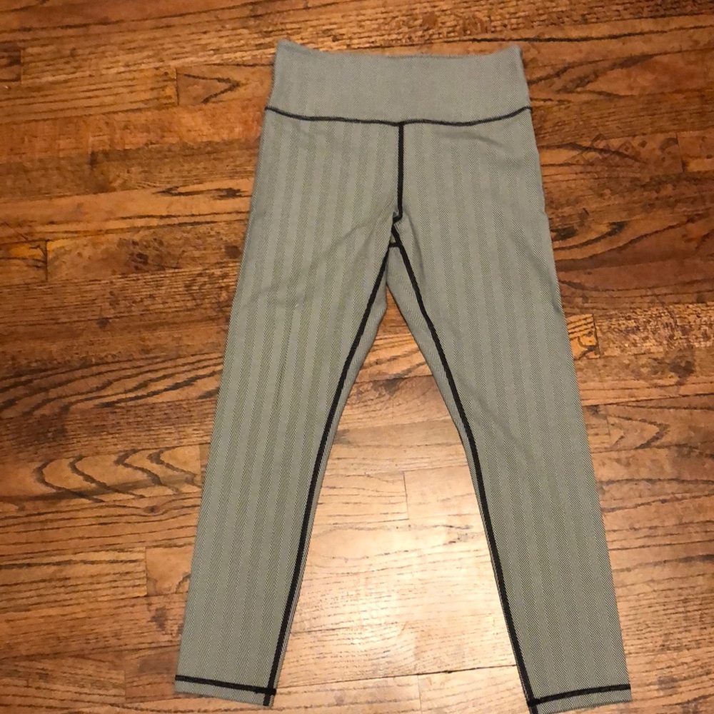 Zyia Leggings